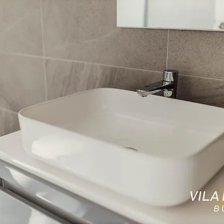 Villa Deluxe Buna